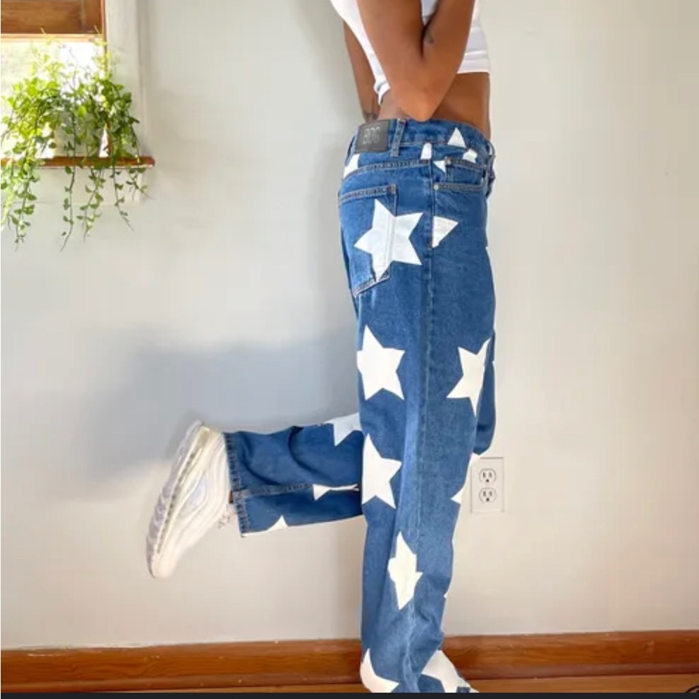 BDG Low-Rise Tapered Baggy Jean - Star Print